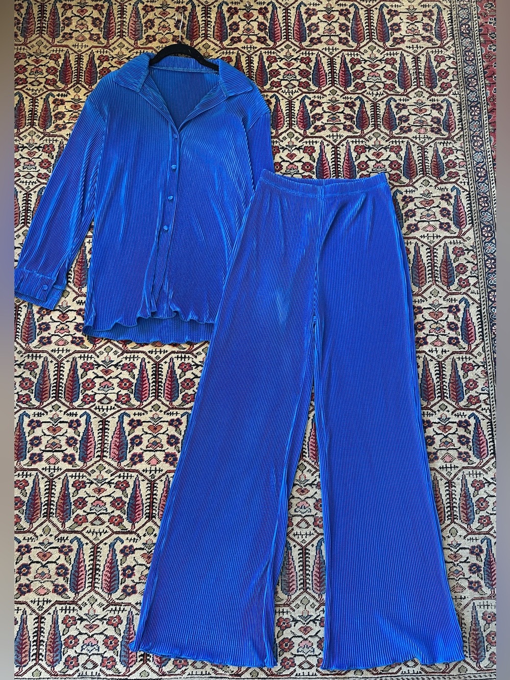 Blue Long Sleeve Button Up & Wide-Leg Pants Matching Set - size small
